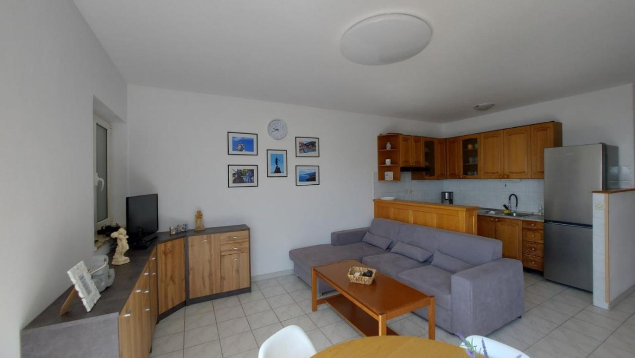 Apartment Mira Opatija Exterior foto